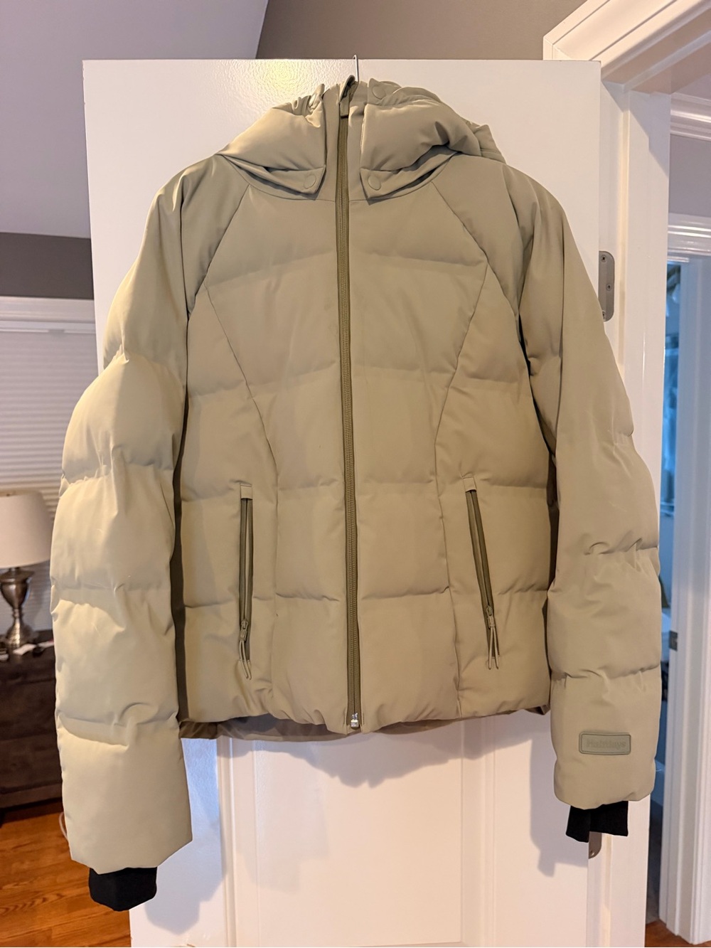 Women's Georgia puffer Jacket in limited edition sage green- Halfdays